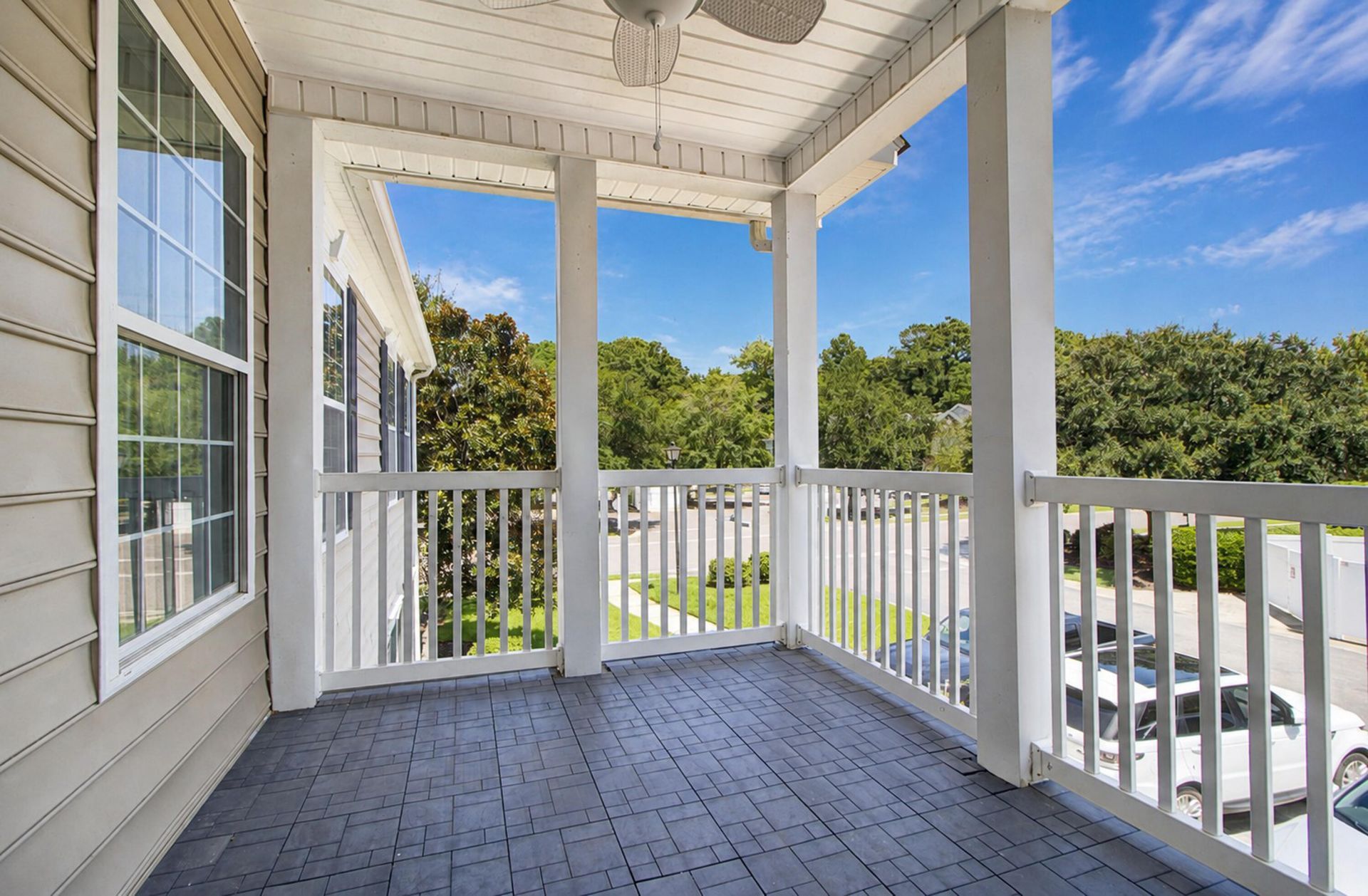 1372 Hopton Circle Photo 4