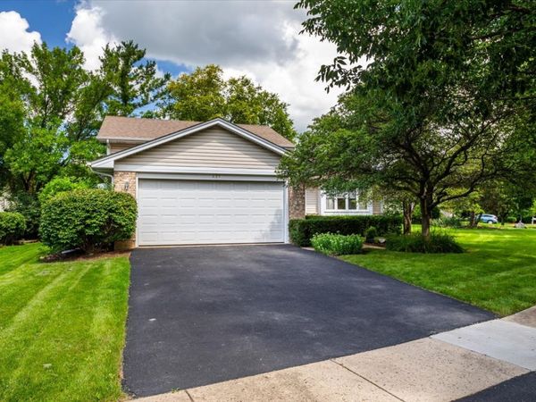 235 Indianwood Lane , West Chicago, IL 60185