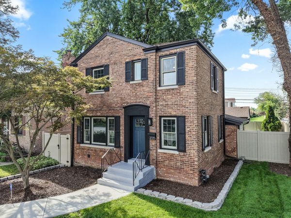2725 W 99th Street , Chicago, IL 60655