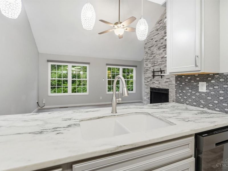 10555 Montgomery Road, Unit 96, Montgomery, OH 45242 Photo 15