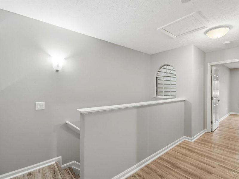 10555 Montgomery Road, Unit 96, Montgomery, OH 45242 Photo 24