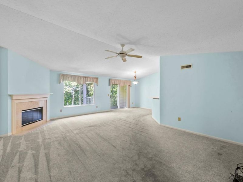6209 Watchcreek Way, Unit 302, Miami Township, OH 45150 Photo 13