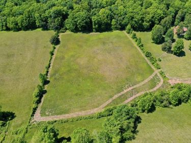 6330 W Laurel Road, Unit 4.8 acres , London, KY 40741