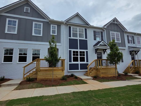 1582 Salem Drive, Unit 99, Conyers, GA 30013