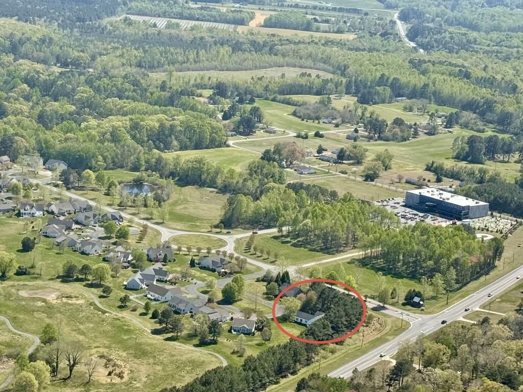 118 Old Field Road, Irvington, VA 22480 Main Photo