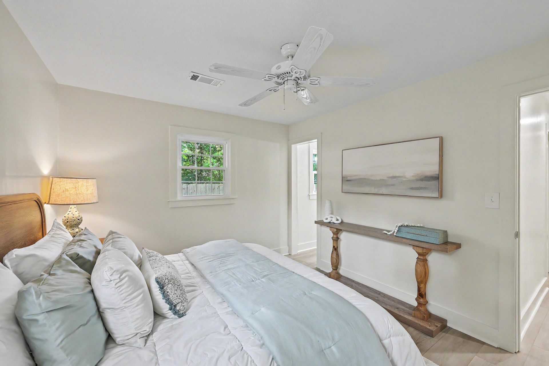 445 Madeline Drive Photo 12