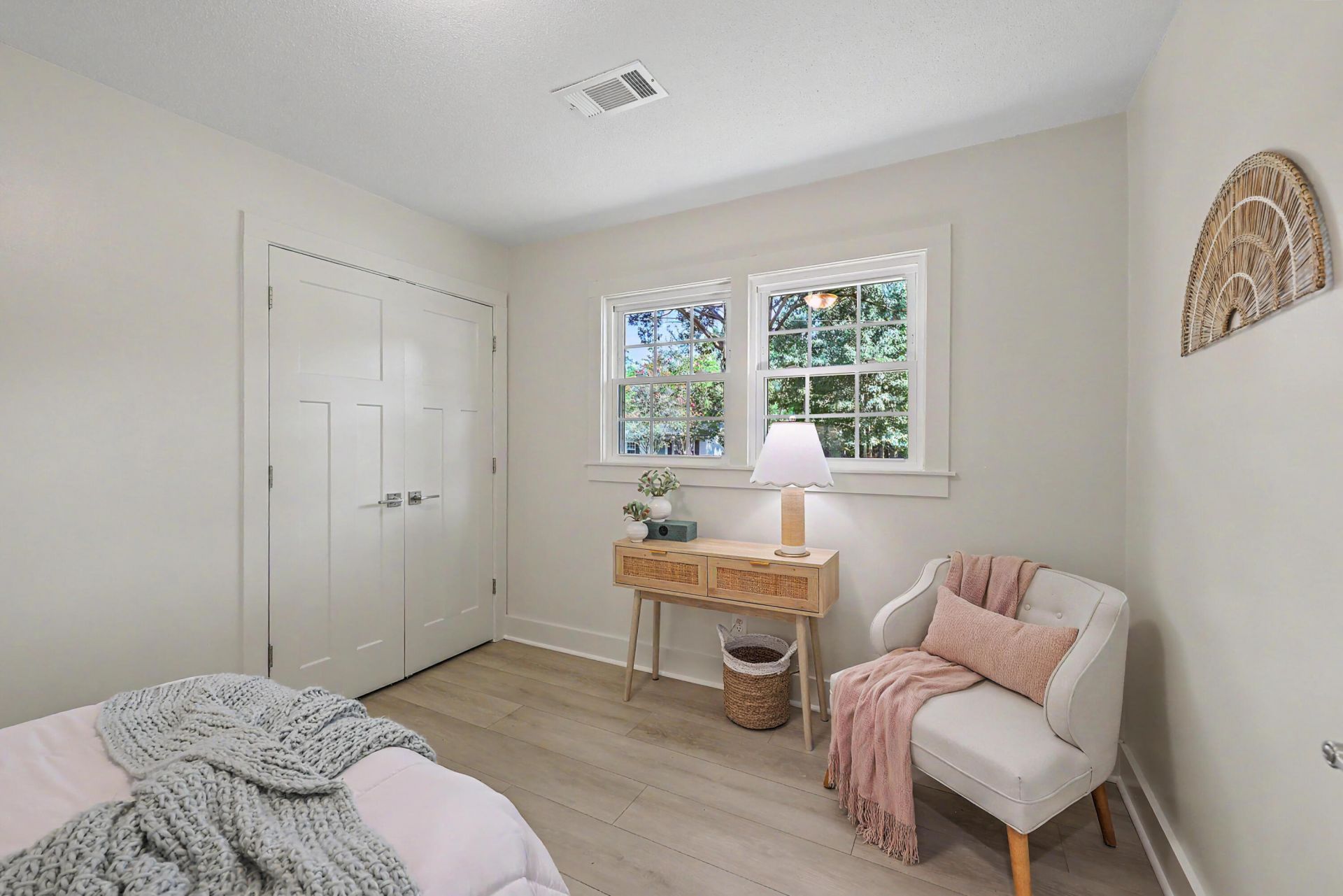 445 Madeline Drive Photo 14