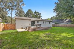 445 Madeline Drive photo 4
