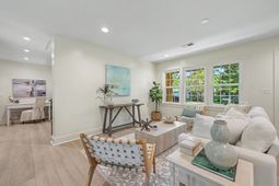445 Madeline Drive photo 4