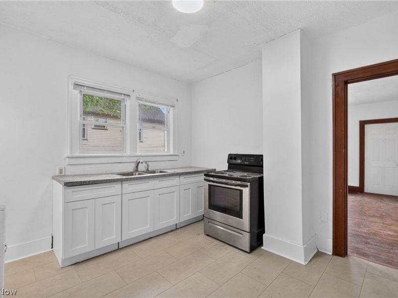 517 Brown Street, Akron, OH 44311 Photo 13