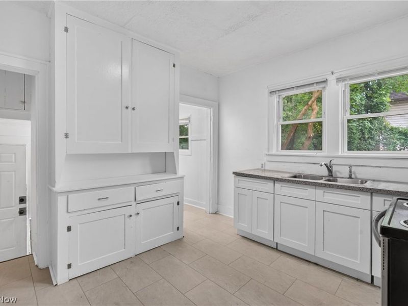 517 Brown Street, Akron, OH 44311 Photo 14