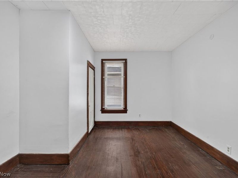 517 Brown Street, Akron, OH 44311 Photo 24
