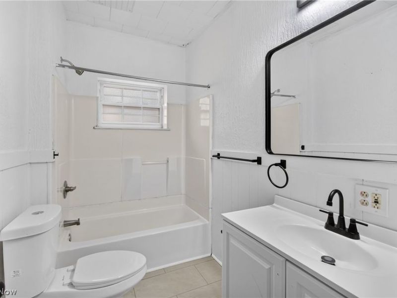 517 Brown Street, Akron, OH 44311 Photo 26