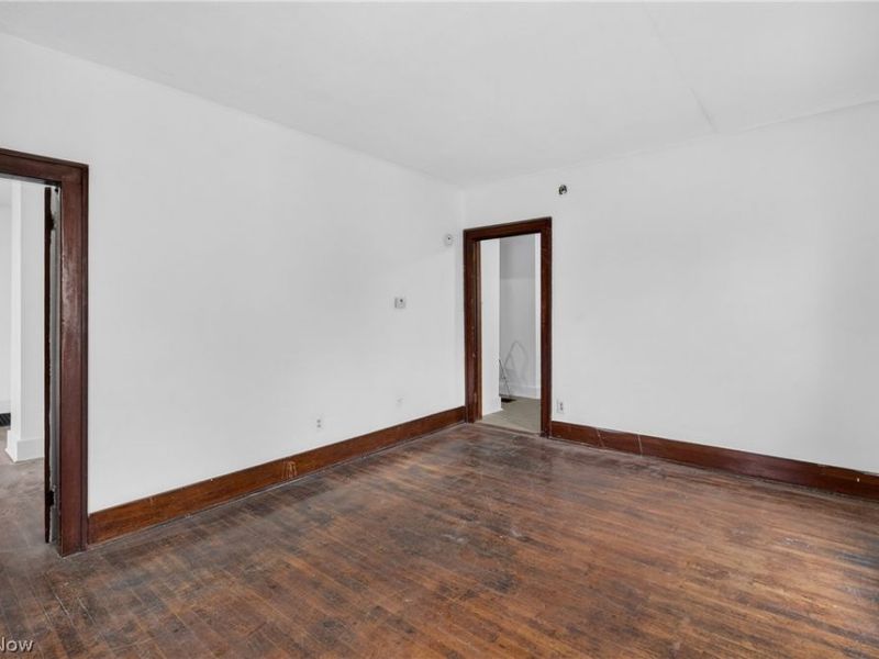 517 Brown Street, Akron, OH 44311 Photo 9