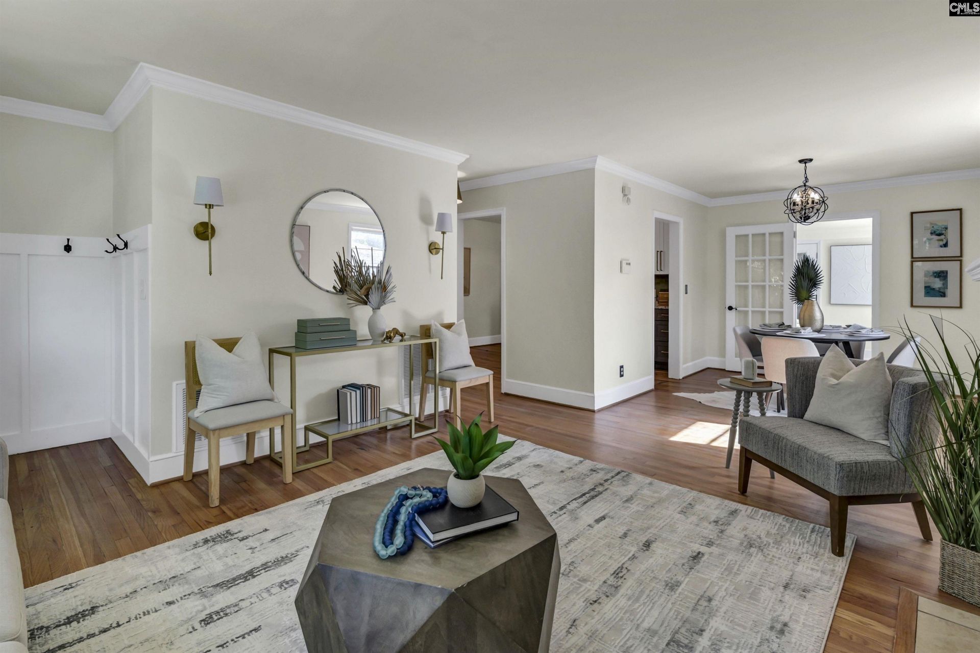 1111 S Holly Street  Photo 4