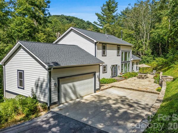 820 Merrills Cove Road, Asheville, NC 28803