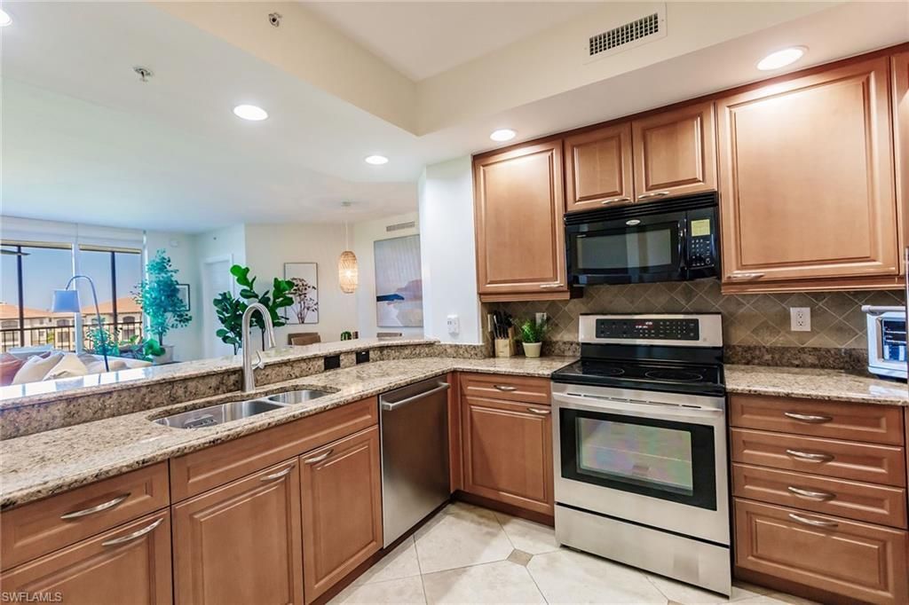 23540 Via Veneto , Unit 602, Bonita Springs, FL 34134 Photo