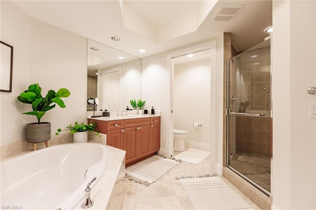 23540 Via Veneto , Unit 602, Bonita Springs, FL 34134 Photo