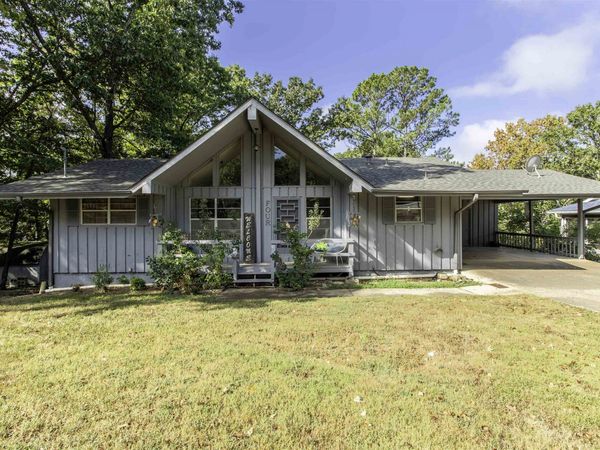 4 Winnebago Circle, Cherokee Village, AR 72529