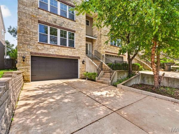 1544 Fairmount Avenue, St Louis, MO 63139