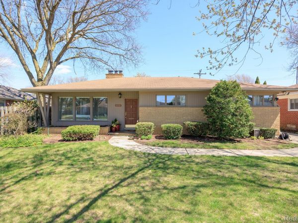 30712 Champine Street, St Clair Shores, Mi 48082
