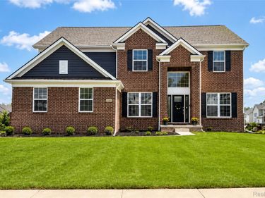 4146 Newgard Drive, Orion Township, Mi 48359