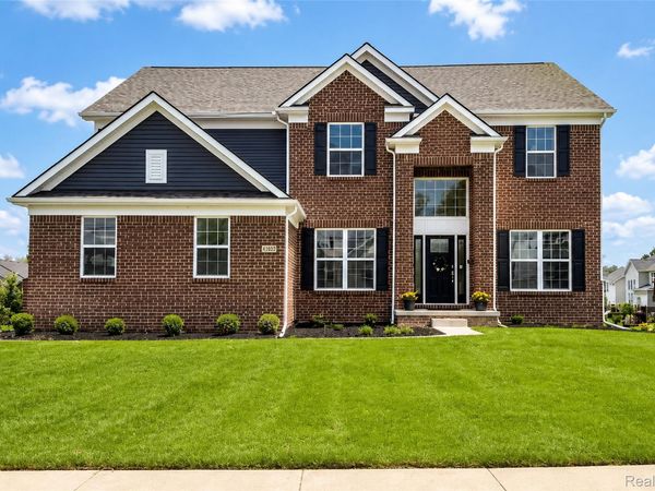 4146 Newgard Drive, Orion Township, Mi 48359