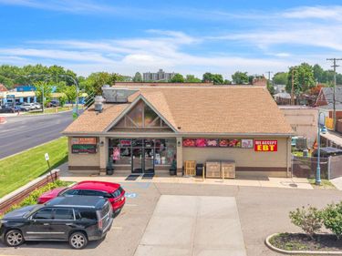 5223 Allen Road, Allen Park, Mi 48101