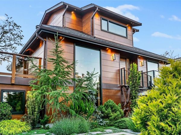 626 Monterey Ave , Oak Bay, BC V8S 4T9