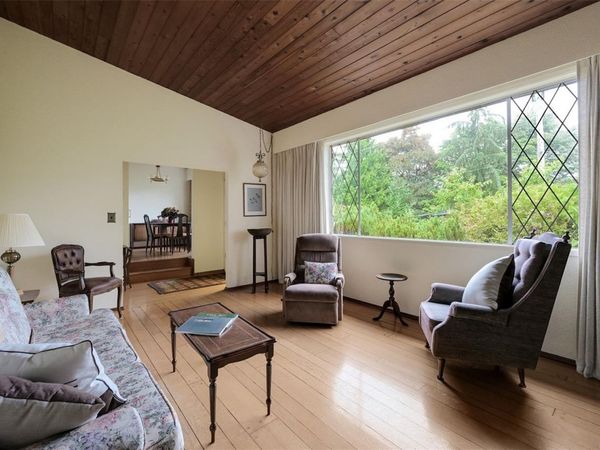 3938 Shorncliffe Rd , Saanich, BC V8P 2T6