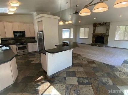 772 Merced Avenue, South Lake Tahoe, CA 96150 Photo