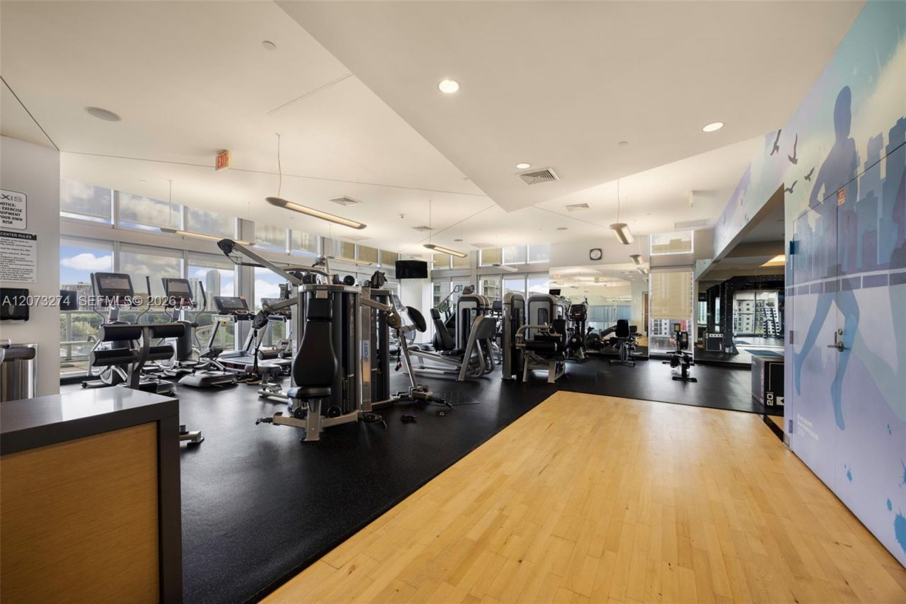 79 SW 12th St , Unit PH3904-S, Miami, FL 33130 Photo