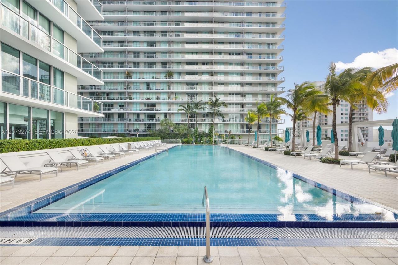 79 SW 12th St , Unit PH3904-S, Miami, FL 33130 Photo