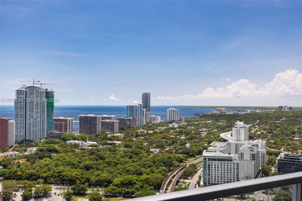 79 SW 12th St , Unit PH3904-S, Miami, FL 33130 Photo