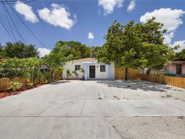 10204 SW 173rd St , Miami, FL 33157