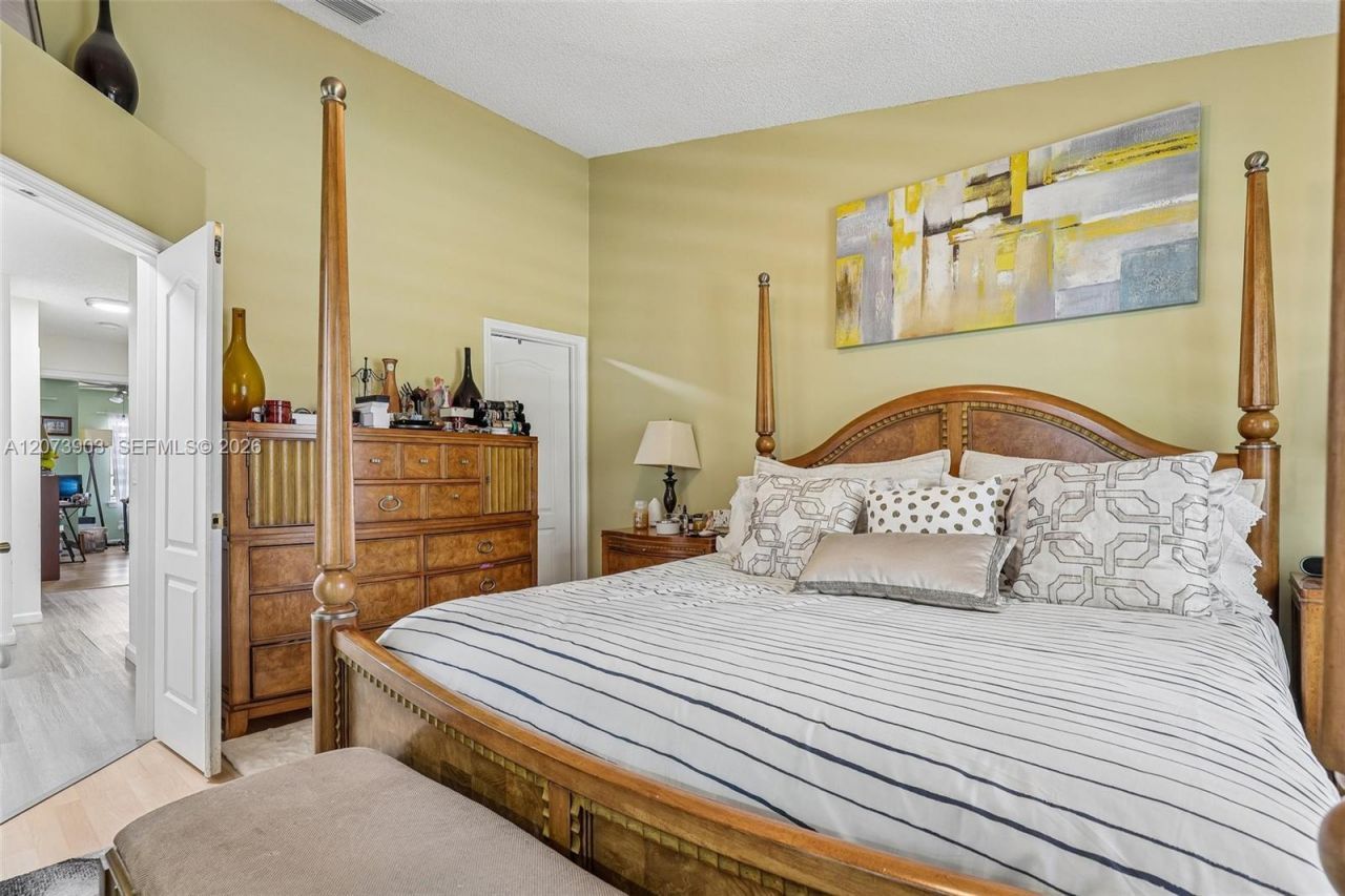 13215 NW 7th Dr, Plantation, FL 33325 Photo
