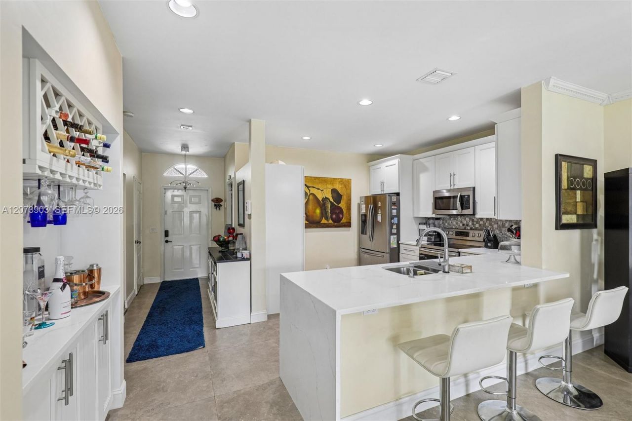 13215 NW 7th Dr, Plantation, FL 33325 Photo