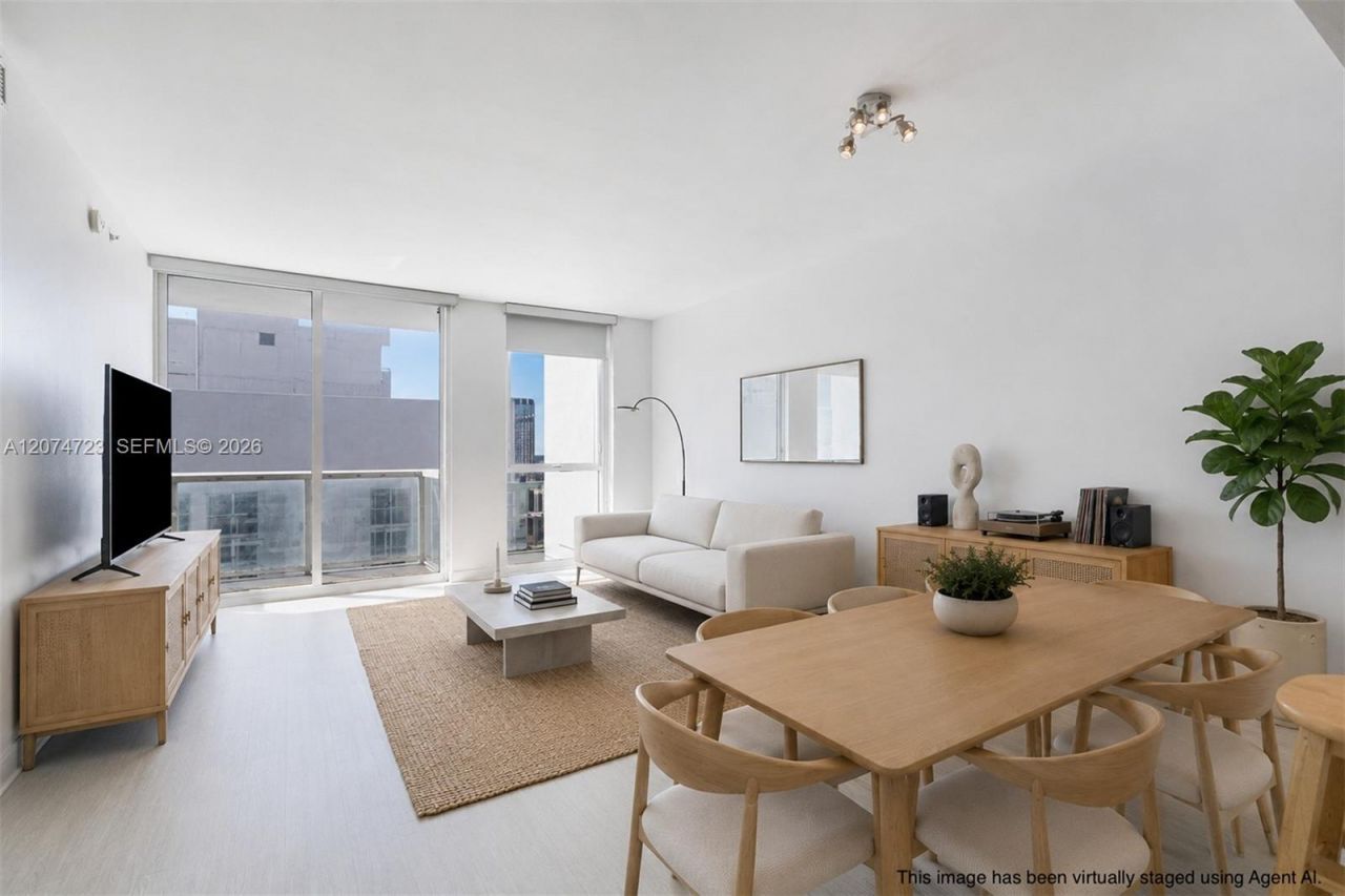 253 NE 2nd St , Unit 3104, Miami, FL 33132 Photo