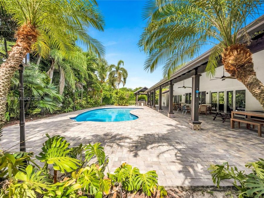 Property Image 63
