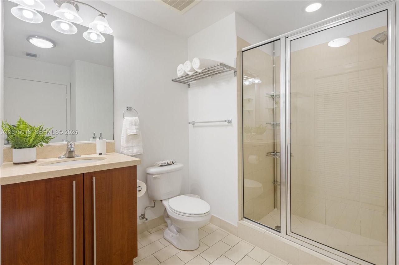 79 SW 12th St , Unit 3704, Miami, FL 33130 Photo