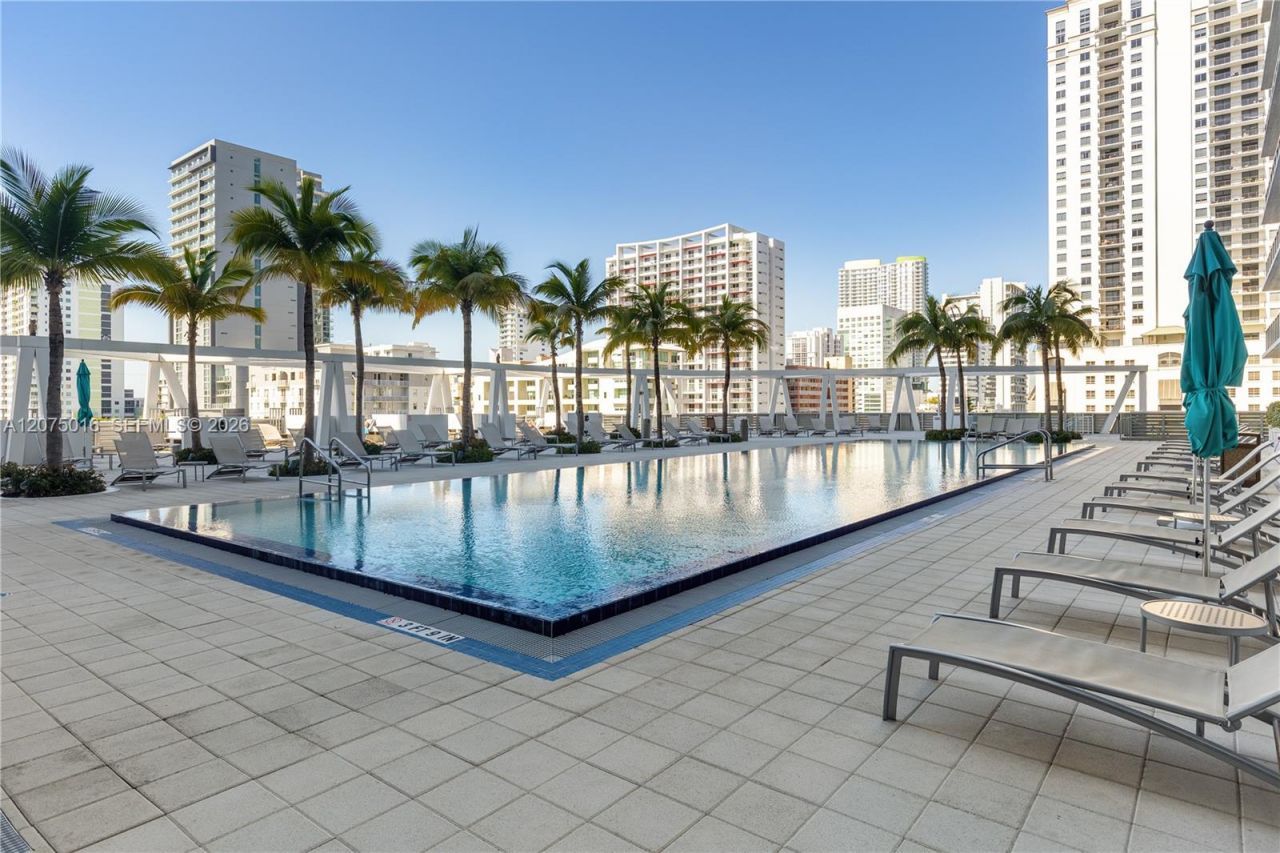 79 SW 12th St , Unit 3704, Miami, FL 33130 Photo