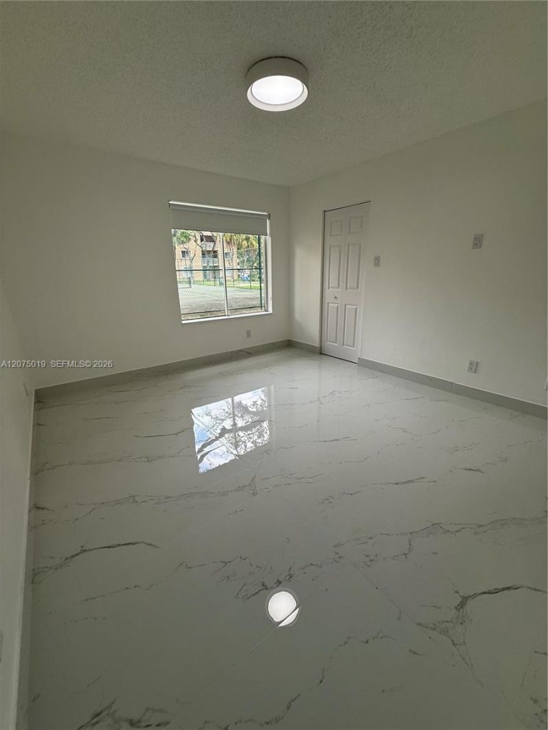 15781 SW 106th Ter , Unit 104, Miami, FL 33196 Photo
