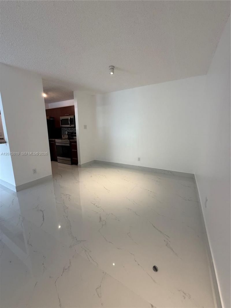 15781 SW 106th Ter , Unit 104, Miami, FL 33196 Photo