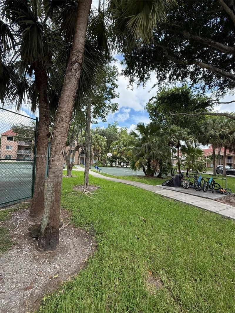 15781 SW 106th Ter , Unit 104, Miami, FL 33196 Photo