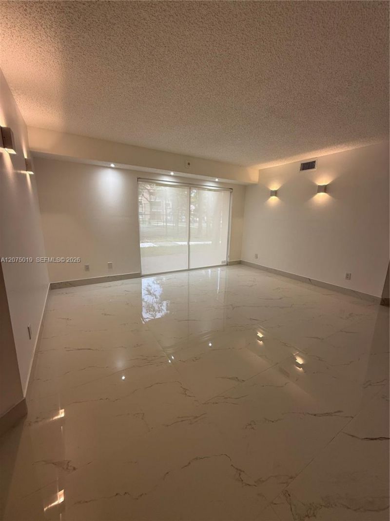 15781 SW 106th Ter , Unit 104, Miami, FL 33196 Photo