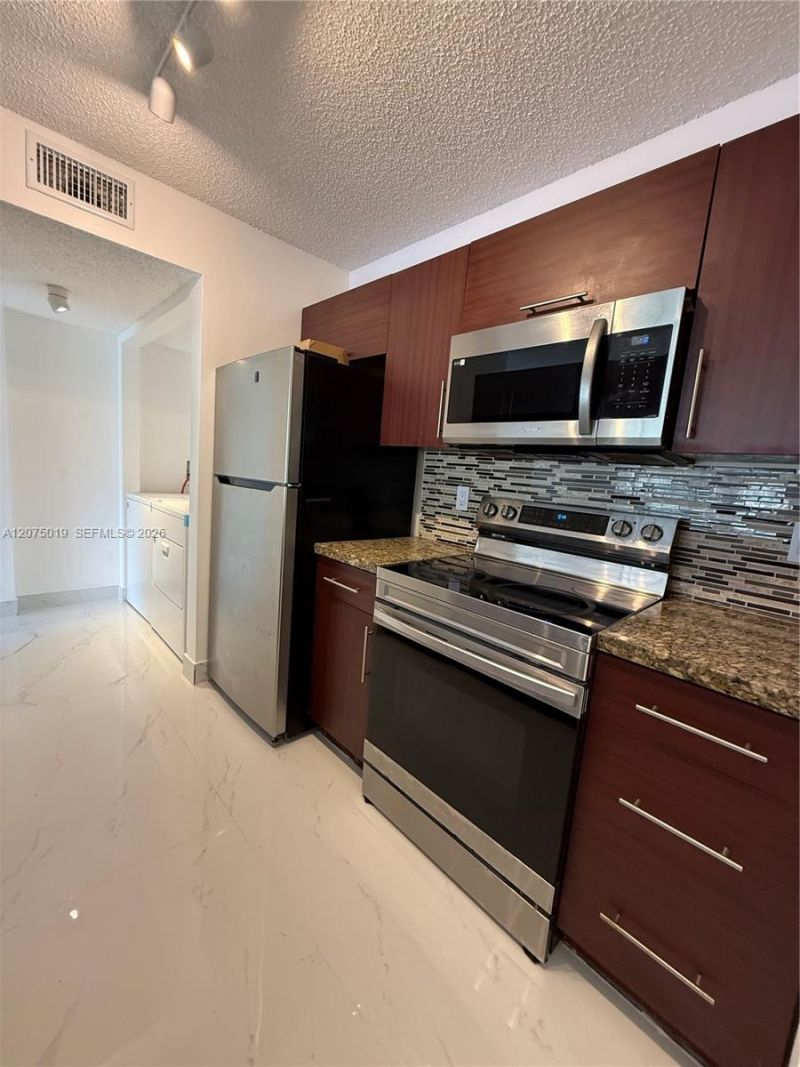 15781 SW 106th Ter , Unit 104, Miami, FL 33196 Photo
