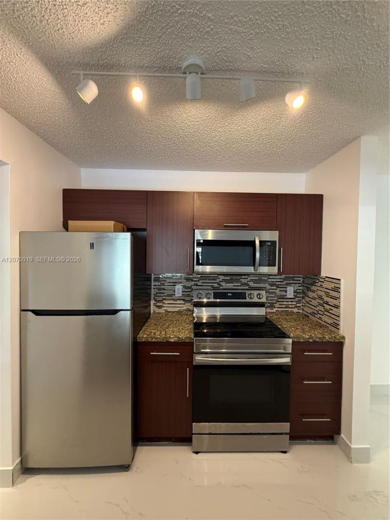 15781 SW 106th Ter , Unit 104, Miami, FL 33196 Photo