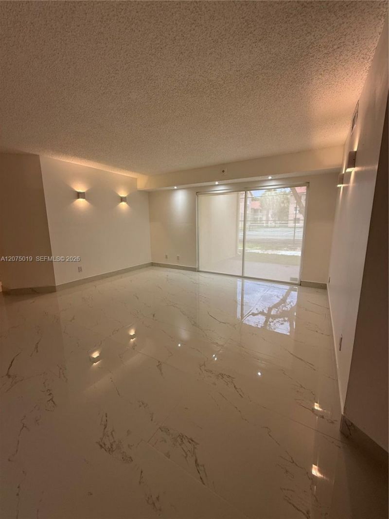 15781 SW 106th Ter , Unit 104, Miami, FL 33196 Photo