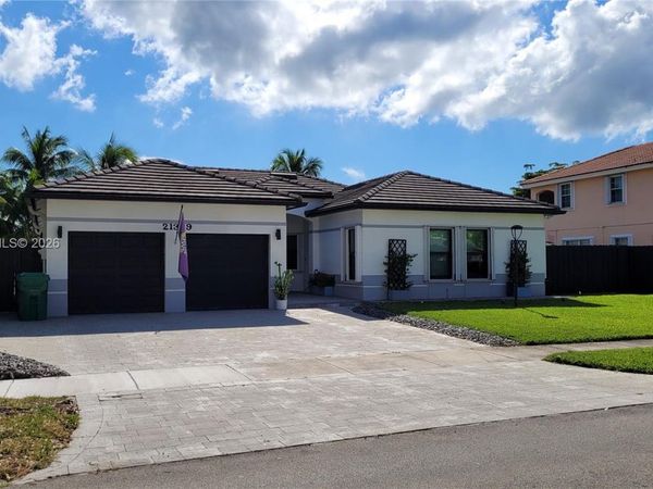 21369 SW 92nd Ave , Cutler Bay, FL 33189