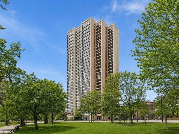 Unit 2803, Chicago, IL 60614